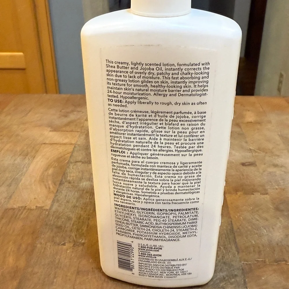 Avon Moisture Therapy Ultra Hydration Body Lotion 16.9 White Yellow Bottle NEW